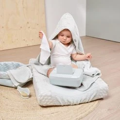 Bébéjou Hooded Towel / BathCape Bath & Changing