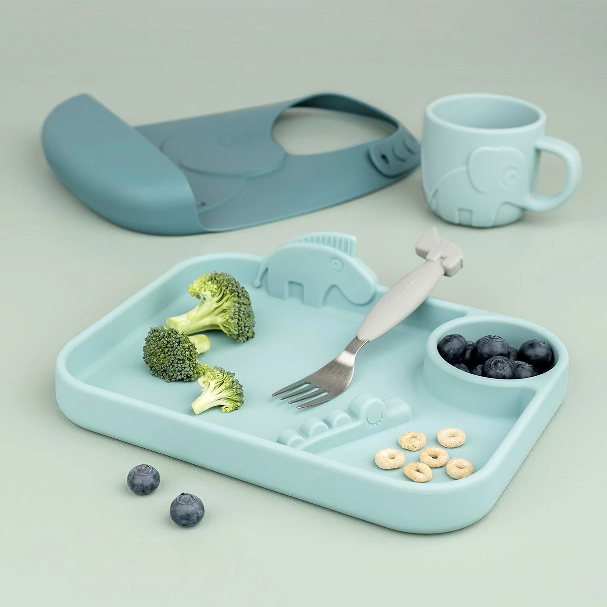 Done By Deer Peekaboo Compartment Plate Deer Friends Feeding 8 Done By Deer Peekaboo Compartment Plate Deer Friends Feeding