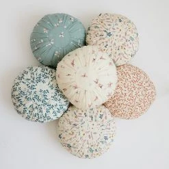 Linen Cam Cam Round Cushion