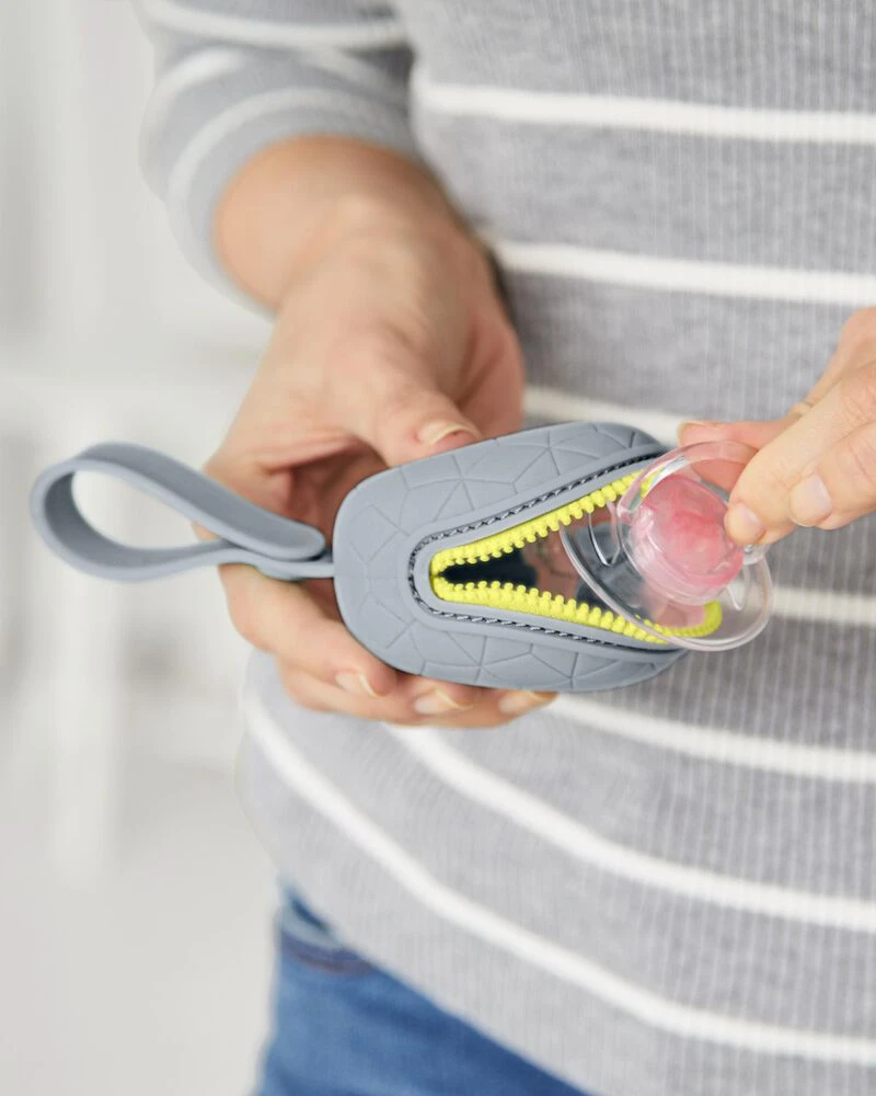 Skip Hop Pacifiers & Teethers Grab & Go Silicone Pacifier Holder - Grey 5 Skip Hop Pacifiers & Teethers Grab & Go Silicone Pacifier Holder - Grey