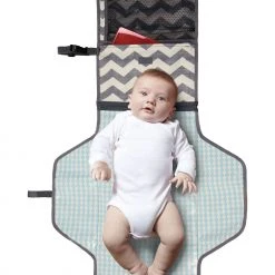 Skip Hop Pronto Signature Changing Station Bath & Changing