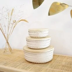 Handed By Wonder Basket Plus Bamboo Lid Small