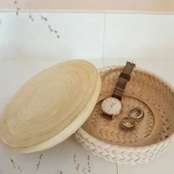 Handed By Wonder Basket With Bamboo Lid- Med Baby Furniture