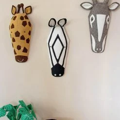 Kids Depot Kaio Wall Trophy Mask Décor